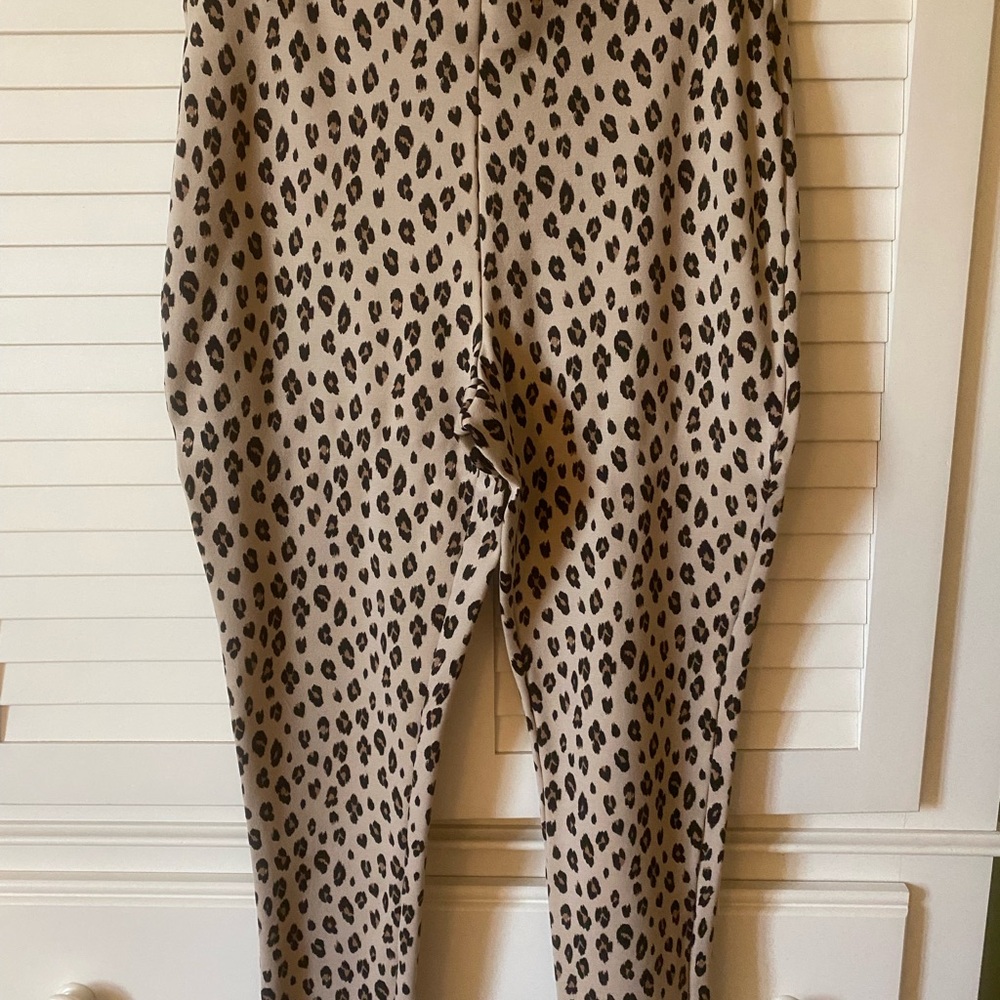 Chico's Beige Leopard Print Leggings